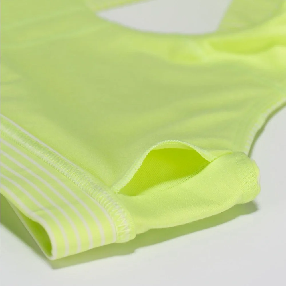 ✅ Lululemon All Sport Bra Adjustable Hyper Stripe Mint Zest Medium Support